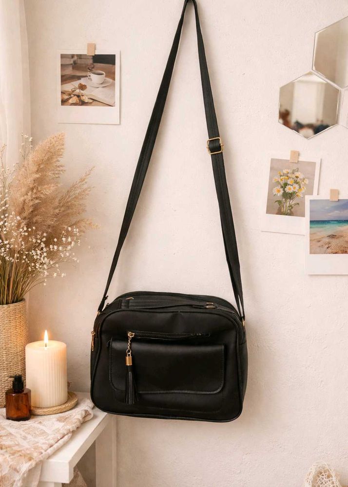 Chic Black Crossbody Bag