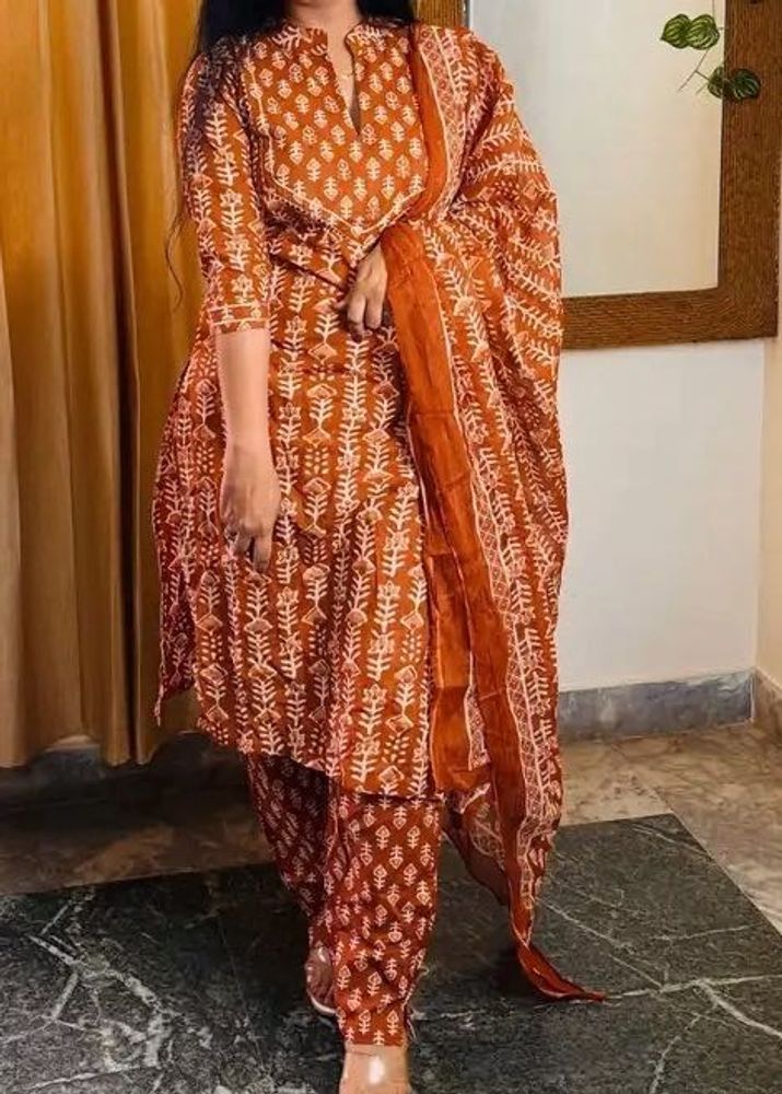 Orange Kurta Set with White Print