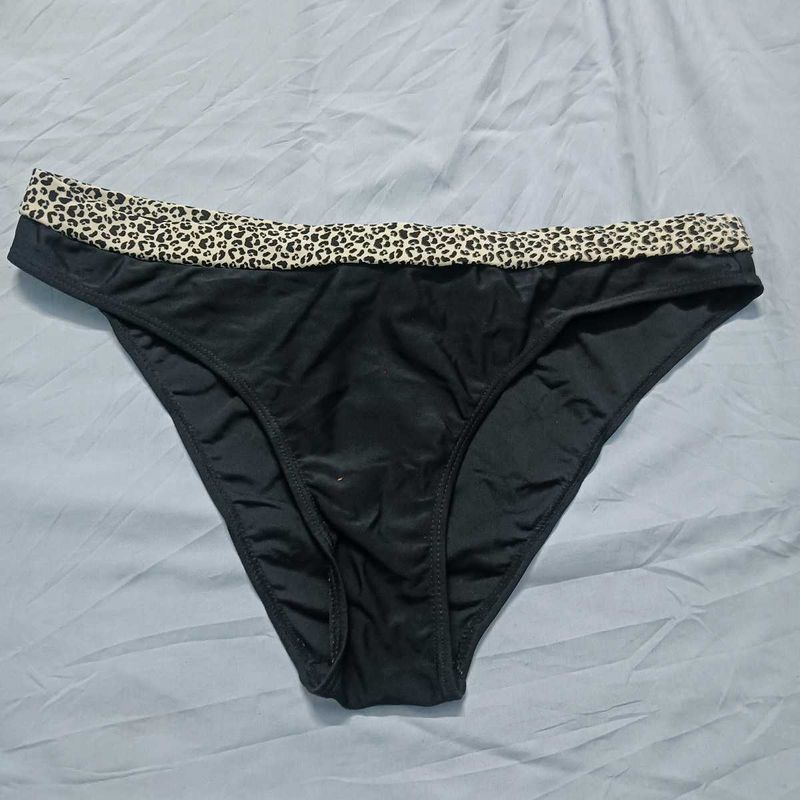 Stylish⚛️ Black Bikini Bottom