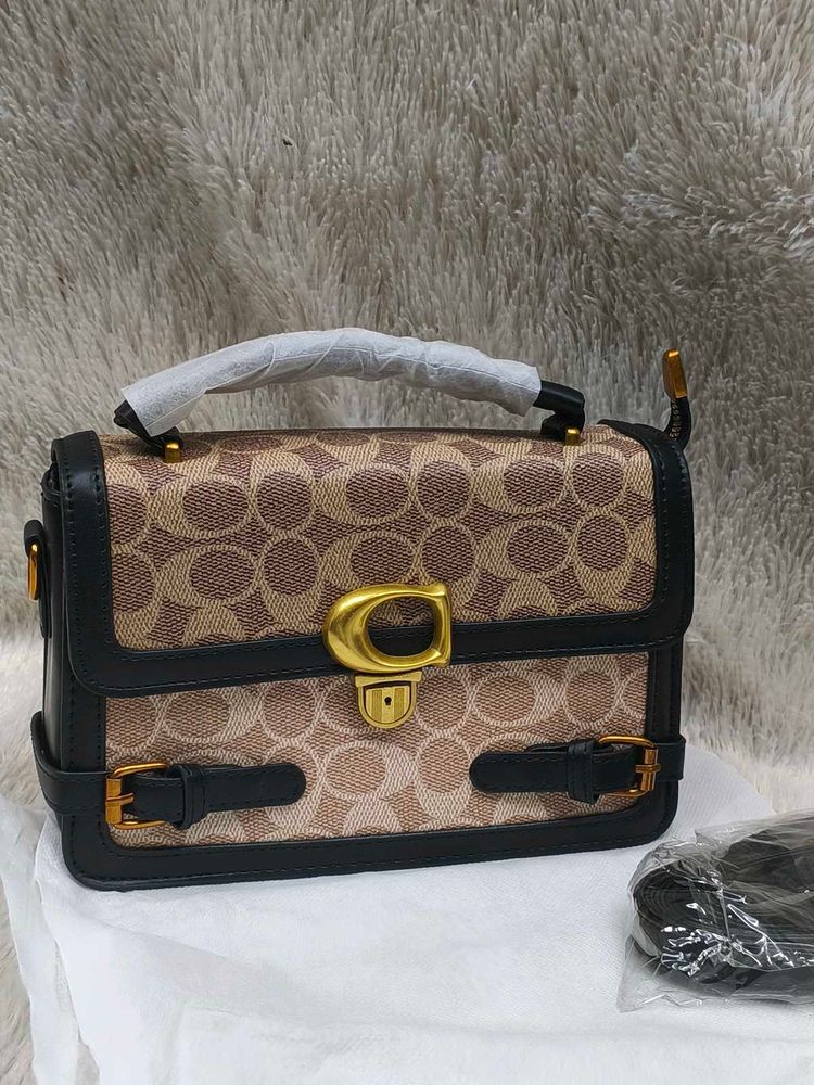 Stylish Coach Signature Print Handbag