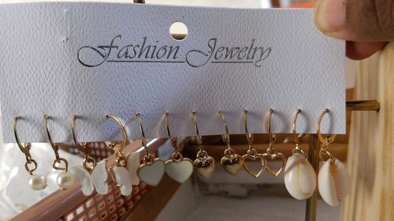 Fashion Jewelry Set of Earrings
