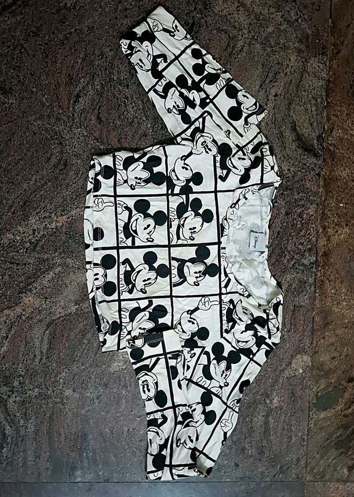 Classic Mickey Mouse t shirt