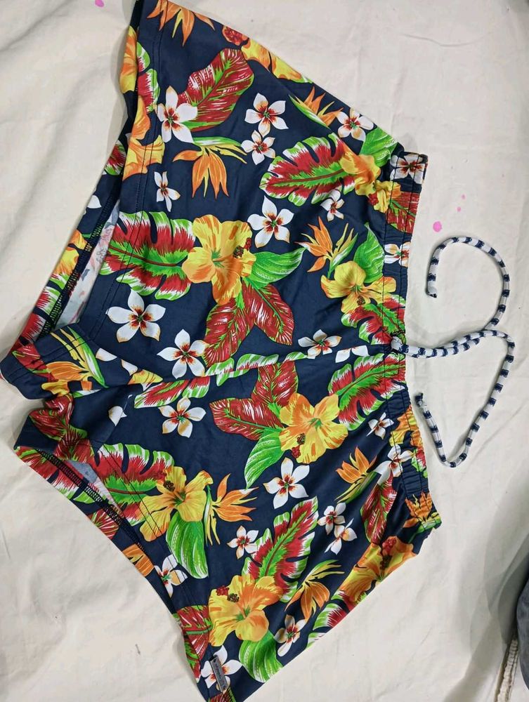Tropical Floral Bikini Bottoms 🤎