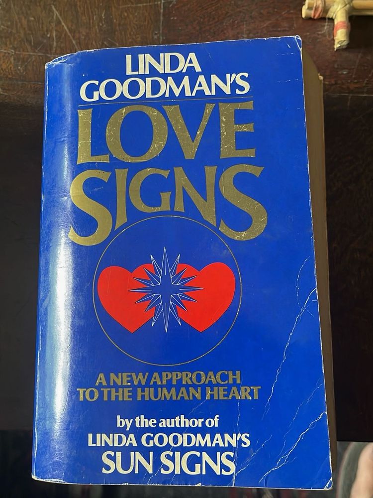Love Signs Linda Goodman's  Book