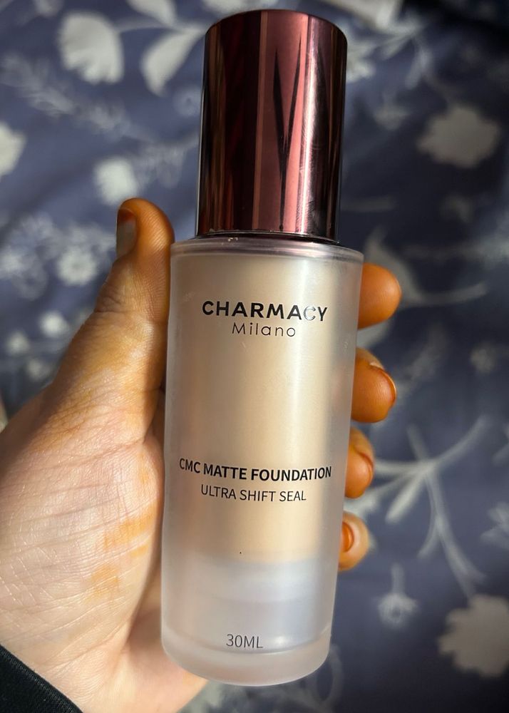 Charmacy Milano Foundation shade no: 07