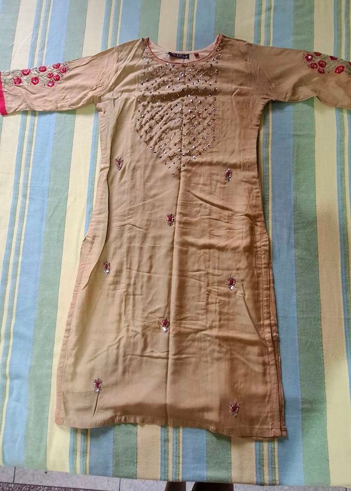 Elegant Embellished Kurti