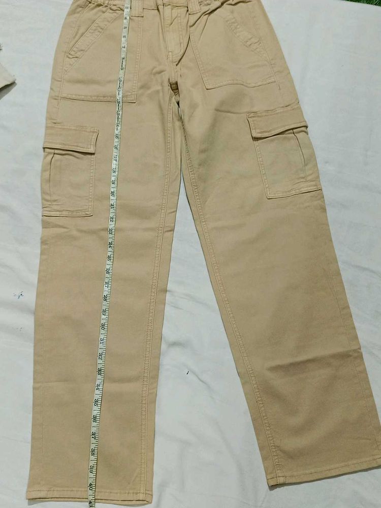 American Eagle women cargo pant