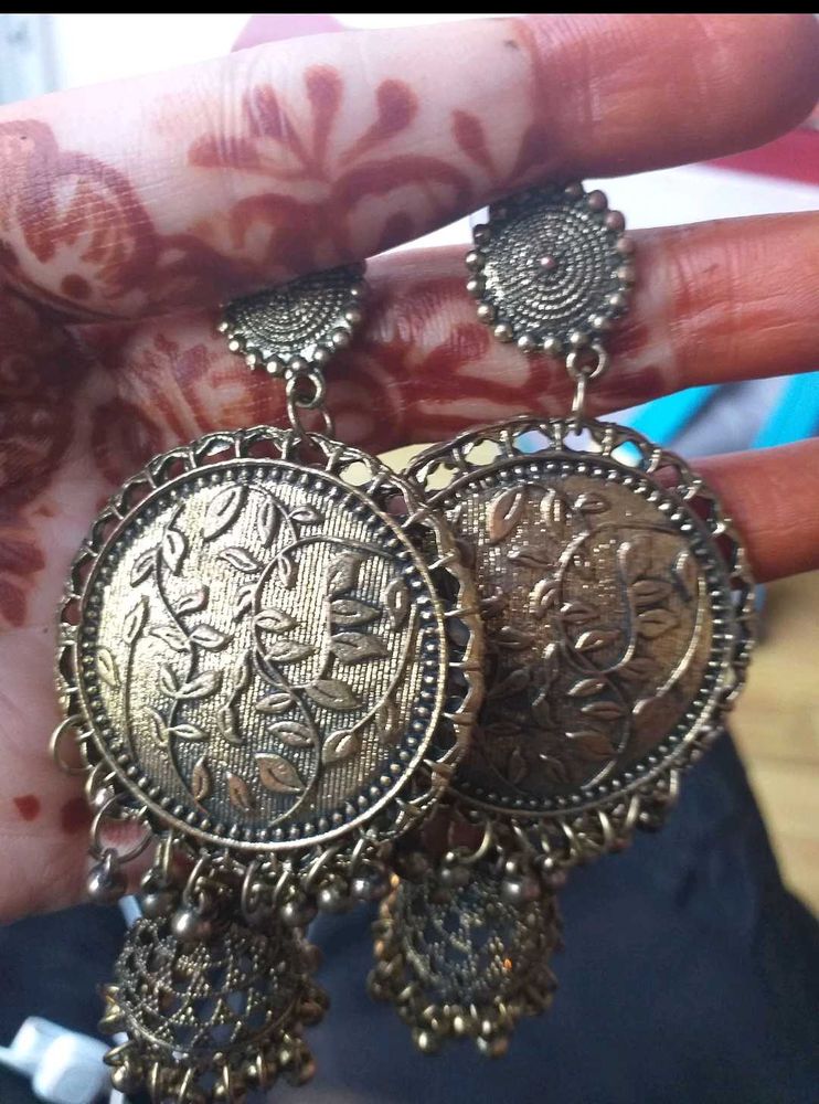 traditional long jhumka 🤍