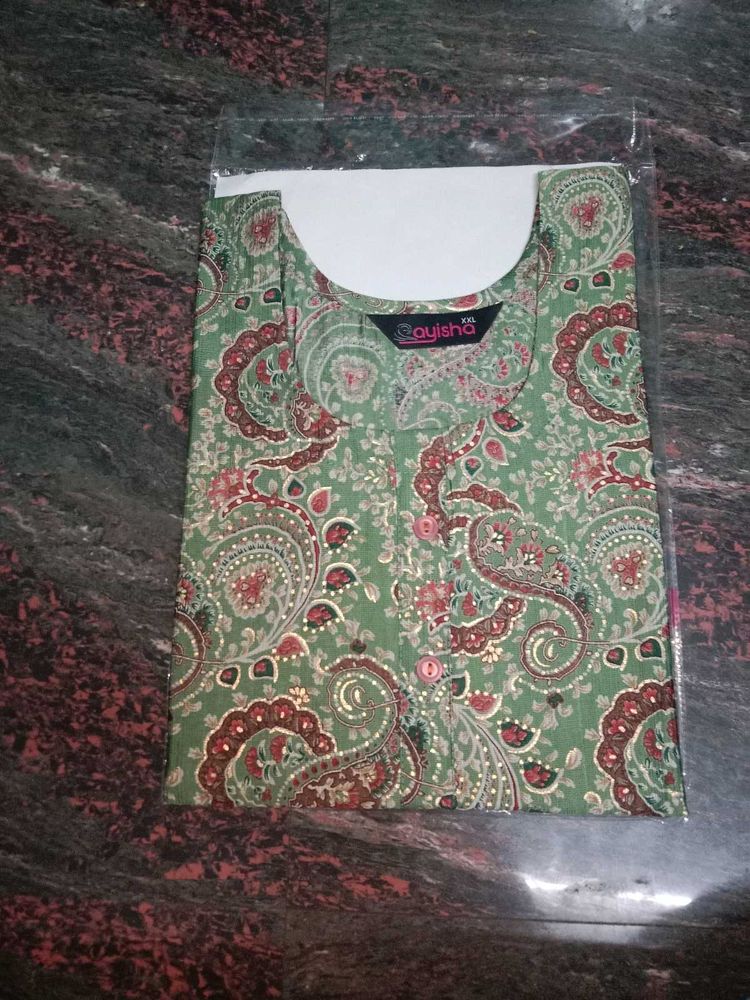 Elegant Green Paisley Print Kurti