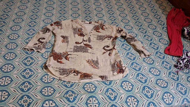 Women's Printed top