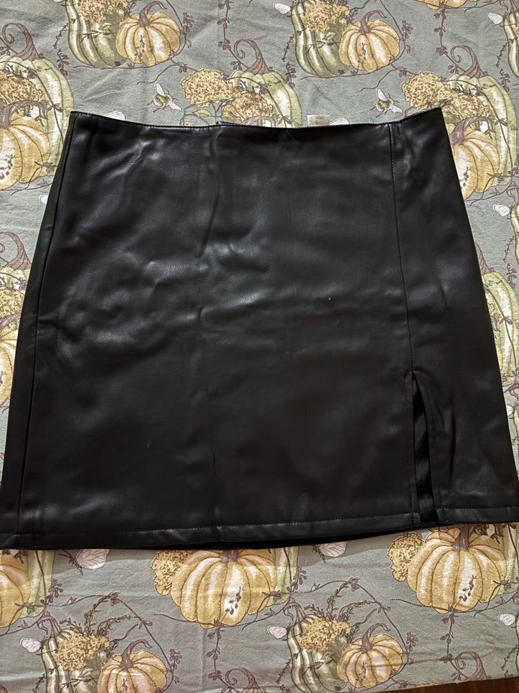 Short Skirt