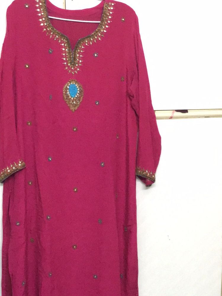 Embellished Magenta Kurta