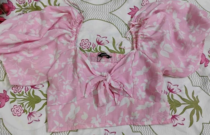 Pink Floral Puff Sleeve Crop Top