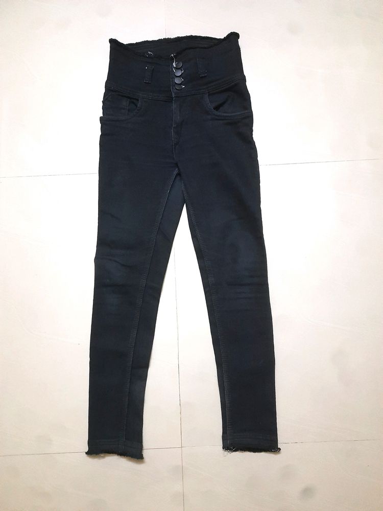 Black Highwaist Jeans