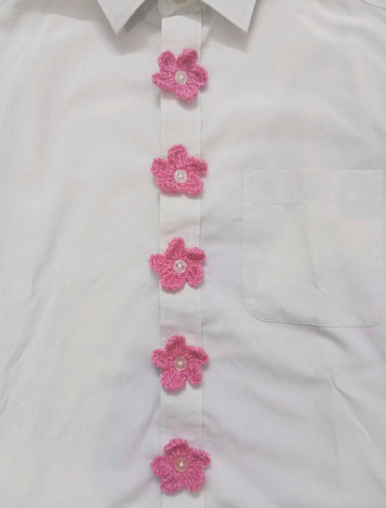 Chic White Shirt with Pink Flower Embellishments