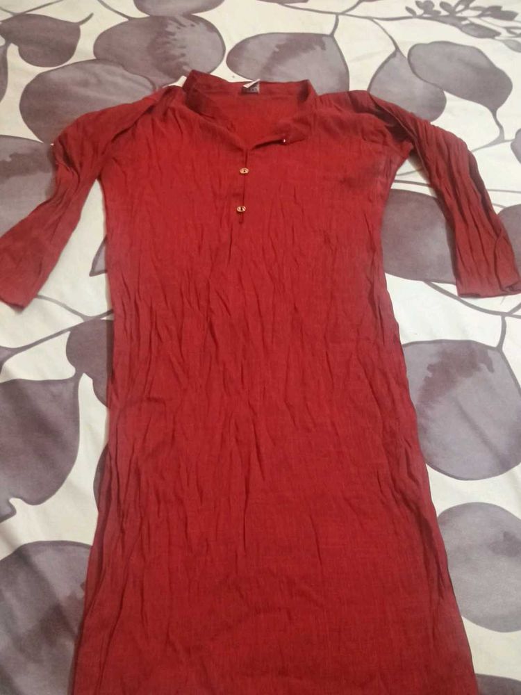 Red Kurta