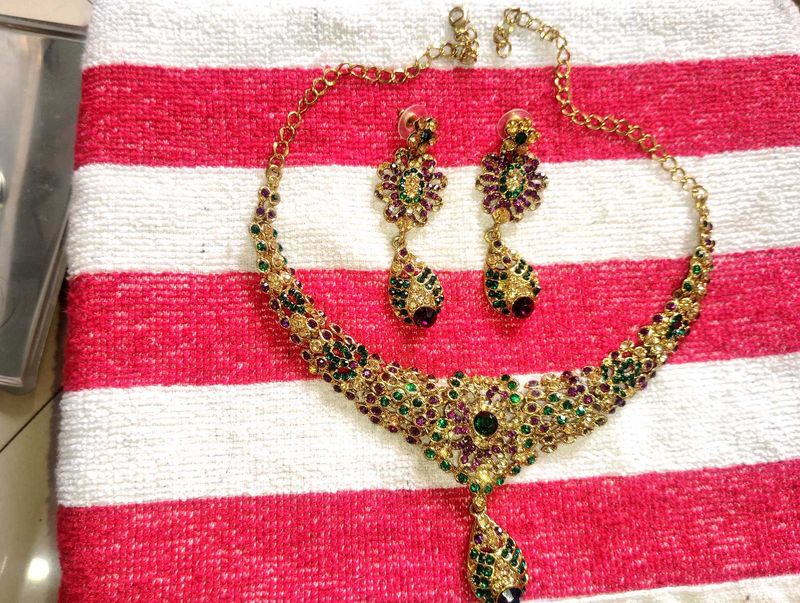 3 Elegant Gold Tone Jewel Necklace &amp; Earring Set