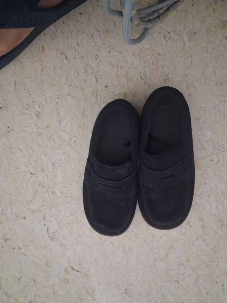 Stylish Black Suede Loafers