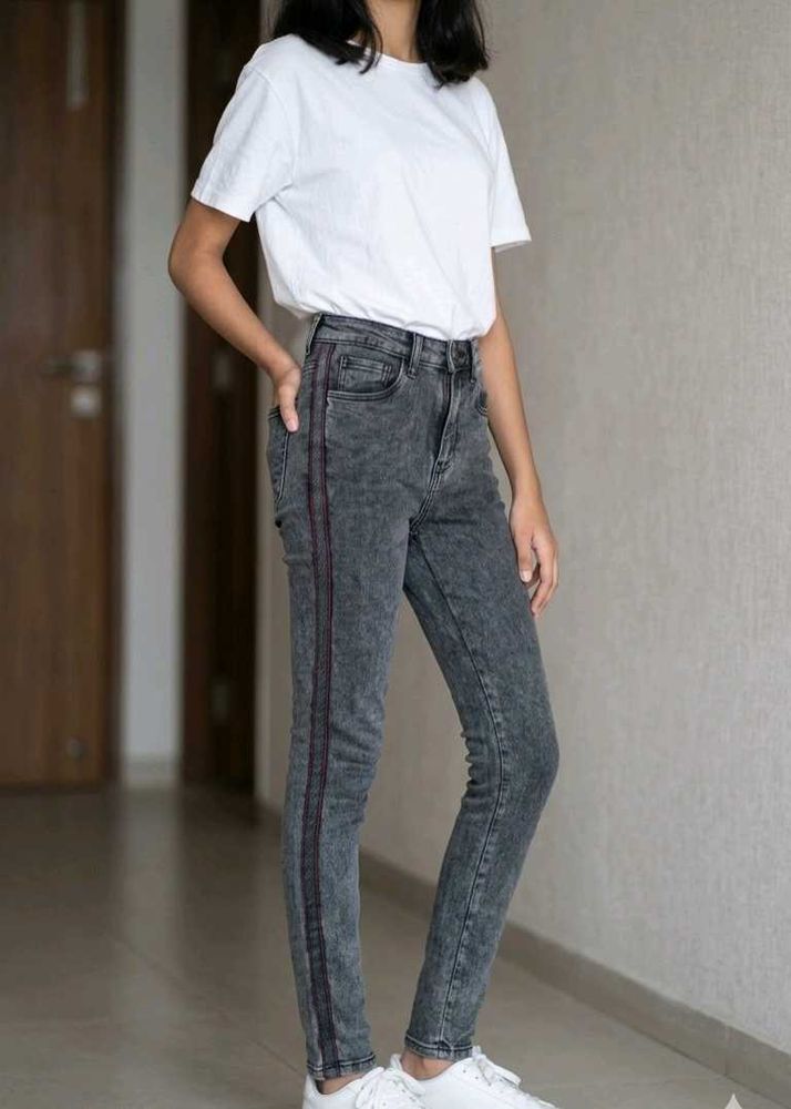 Tokyo Talkies Grey Washed Jeans
