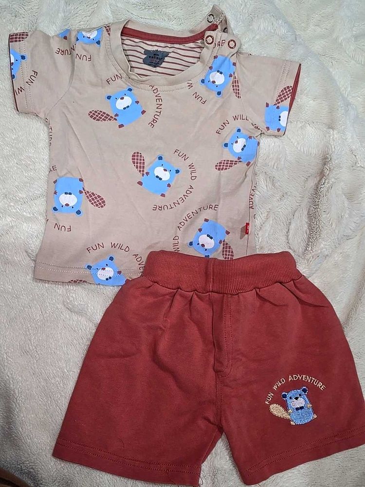 Boys T-shirt &amp; Shorts Set - O-6m
