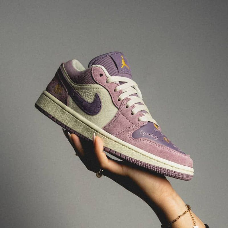 Air Jordan 1 Low