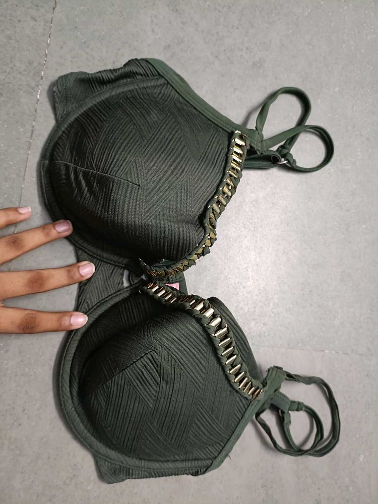 Green Textured Bikini Top with Gold Chain Detail