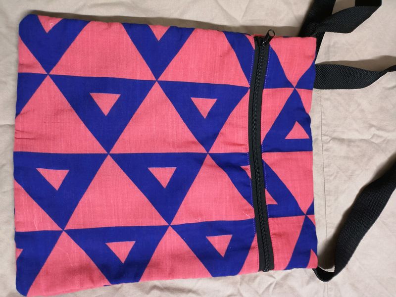 Pink &amp; Blue Geometric Crossbody Bag