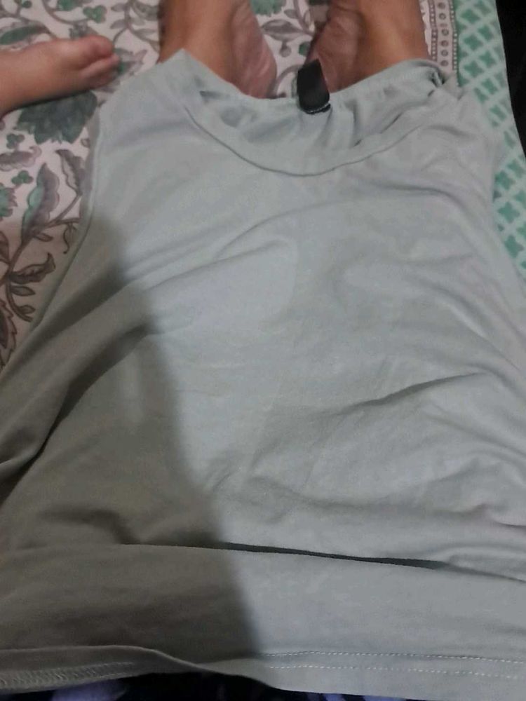 Light Green Basic T-Shirt