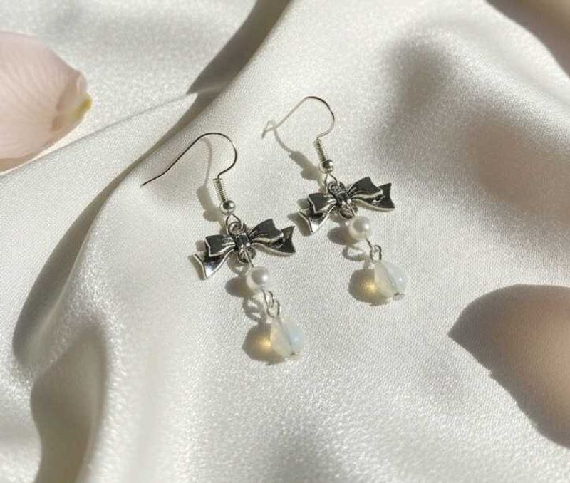 Bow &amp; Pearl Opalite Earrings