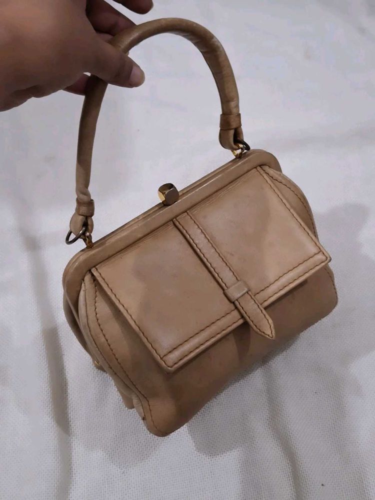 vintage  Tan Leather Clutch Bag