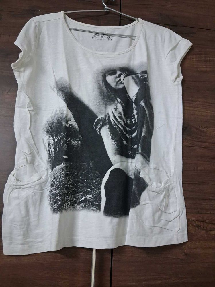 Graphic Print T-Shirt