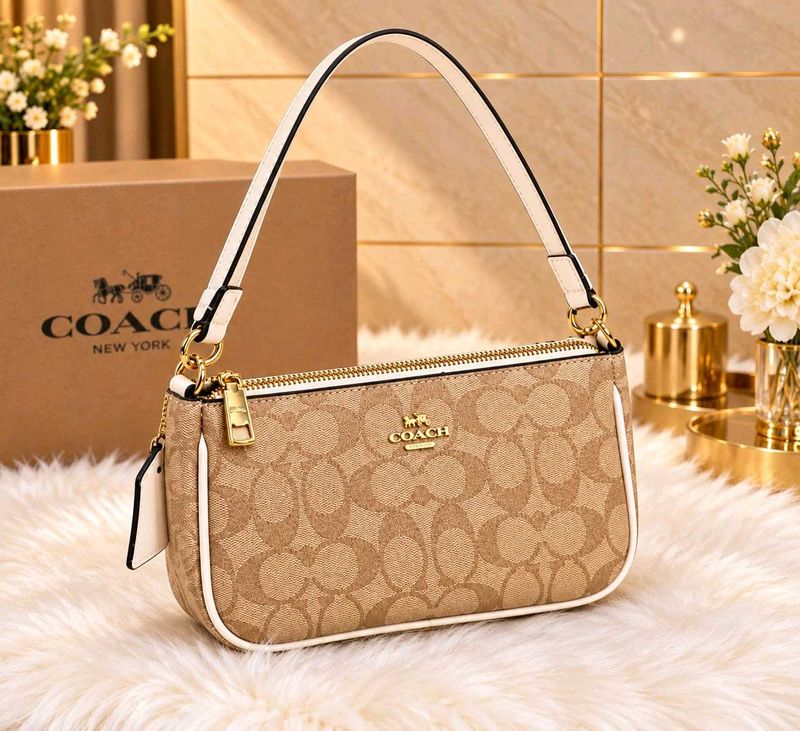COACH*✅*12A QUALITY COACH SLING BAG AND LONG BELT