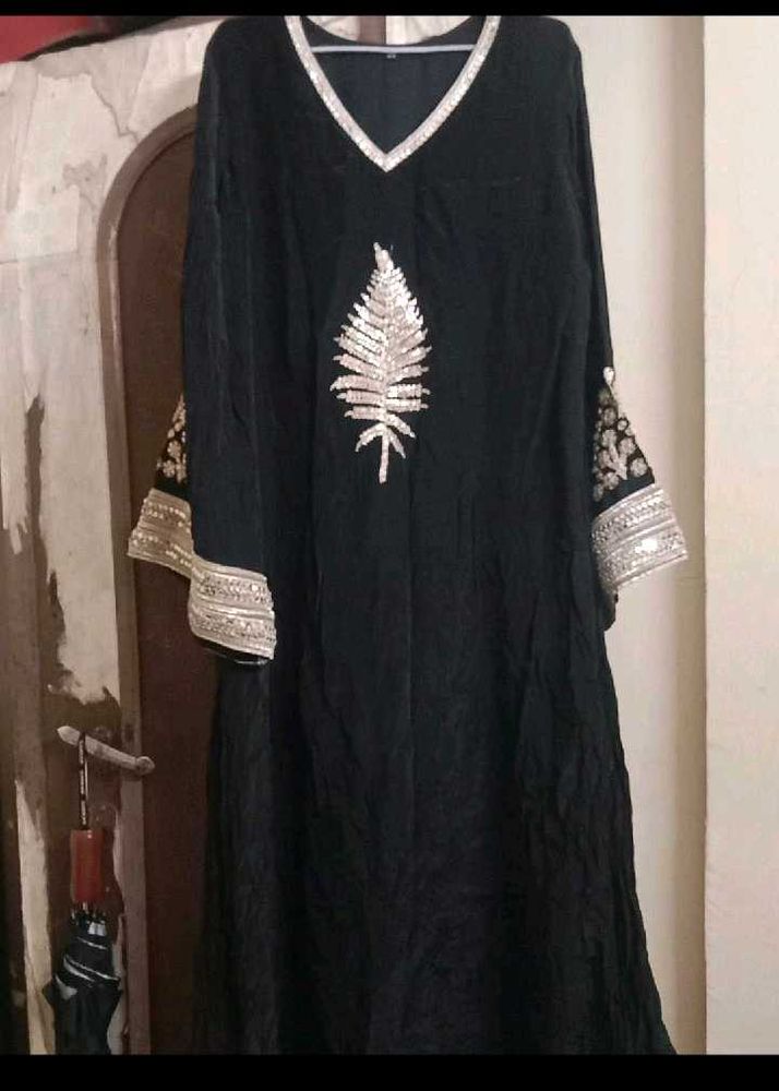 Elegant Black Kurta with Silver Embellishments