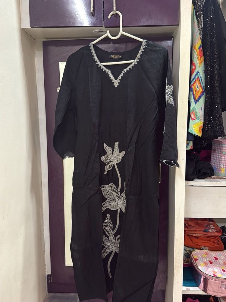 shivali dress