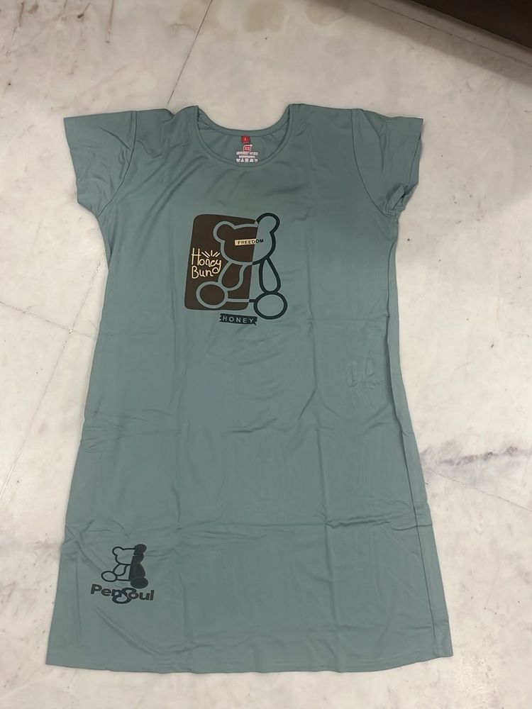Cute Bear Graphic T-Shirt Dress