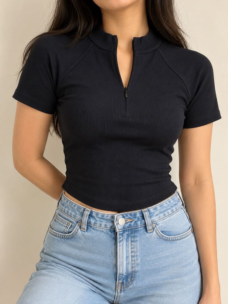 Ribbed Zip Neck Top