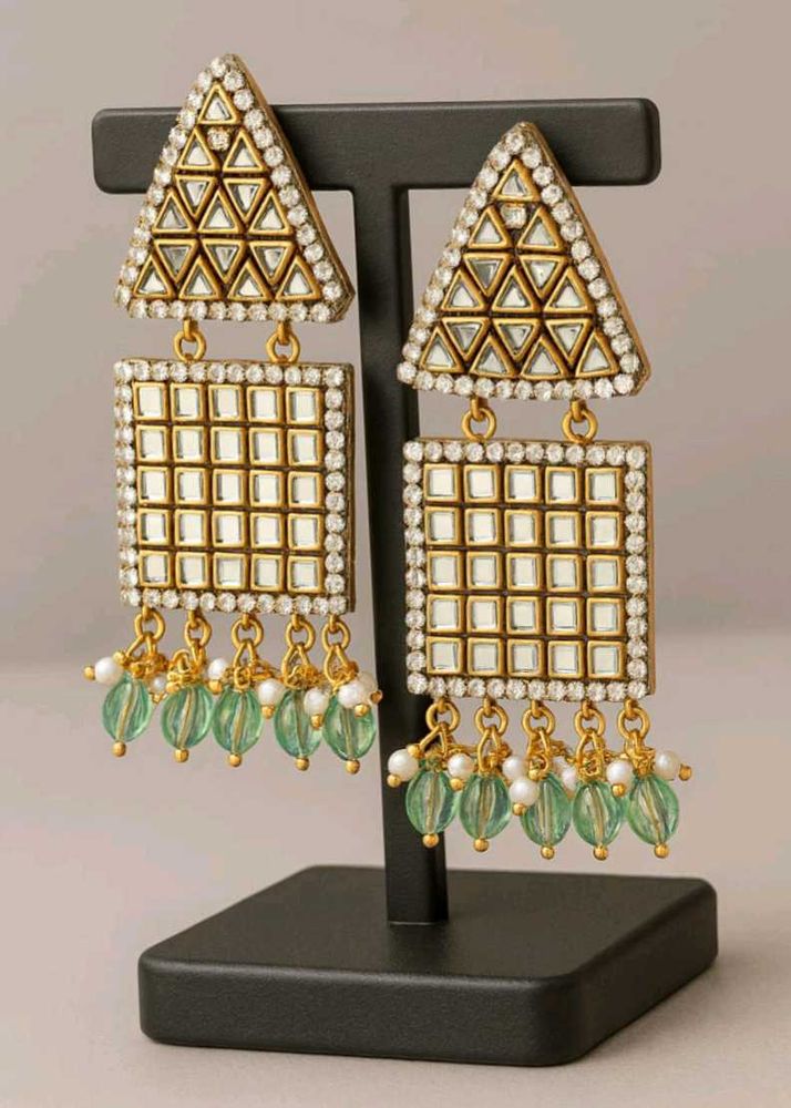 Elegant Kundan Drop Earrings