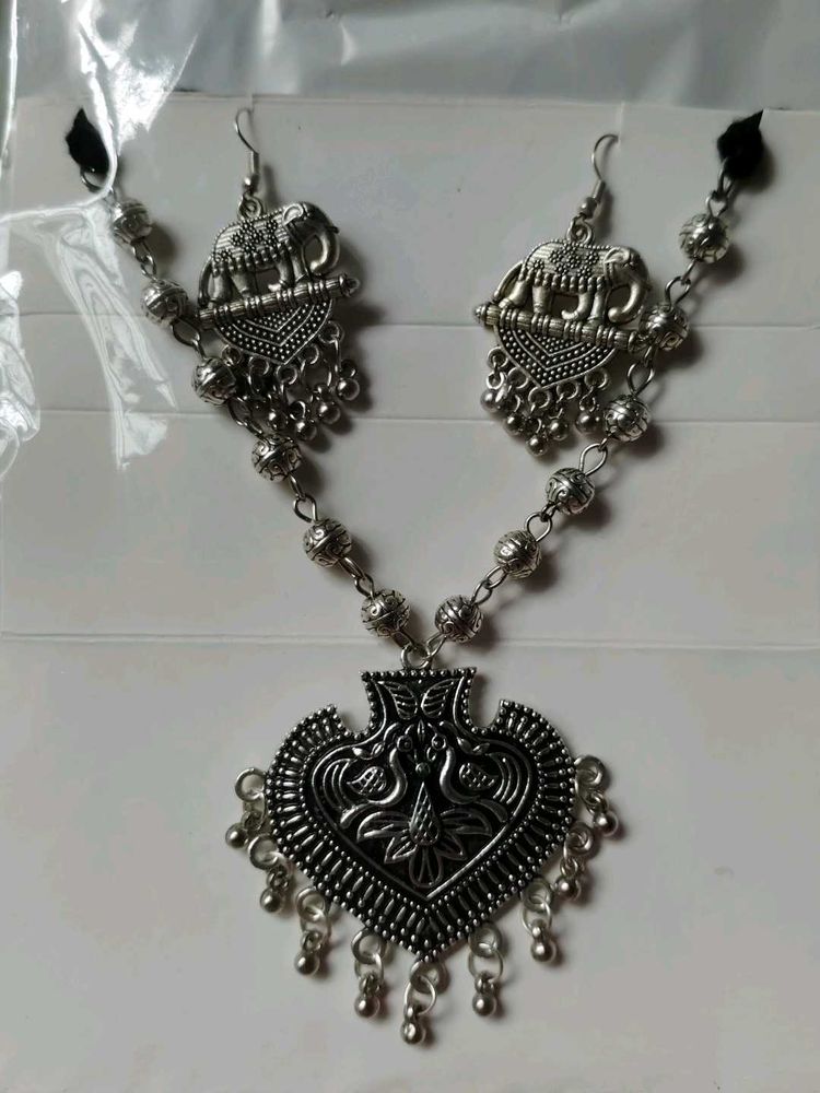 Boho Elephant &amp; Peacock Necklace Set