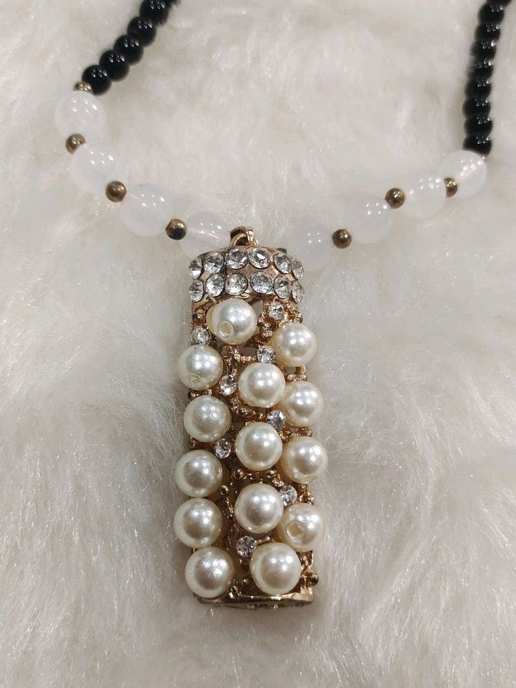 Pearl Pendant With Long Necklace