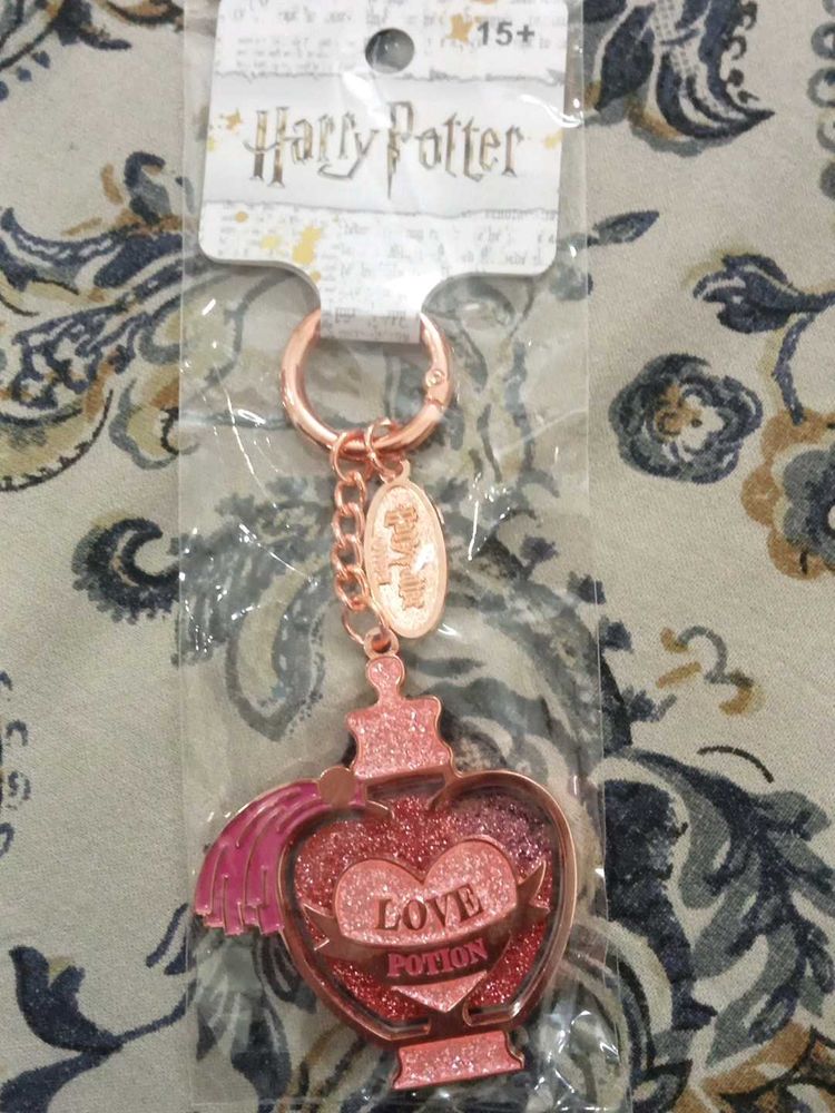 Harry Potter Love Potion Keychain