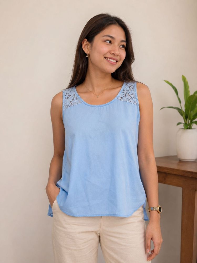 Blue Lace DetailTop