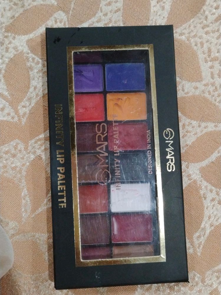 Mars Infinity Lip Palette