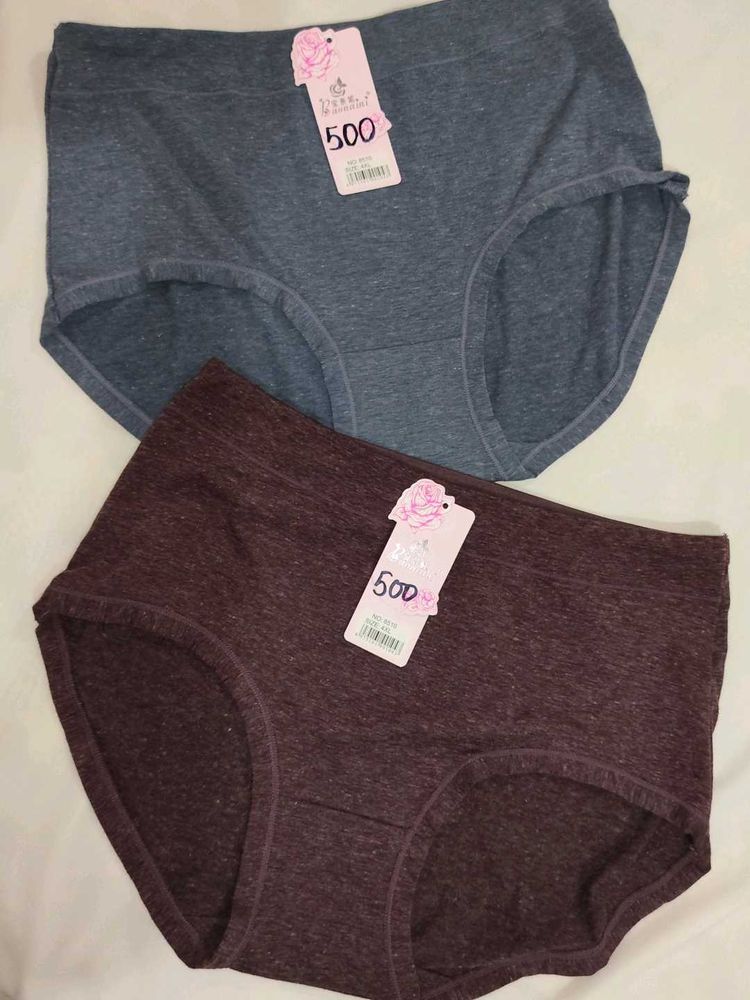 2 Comfortable Women's Briefs