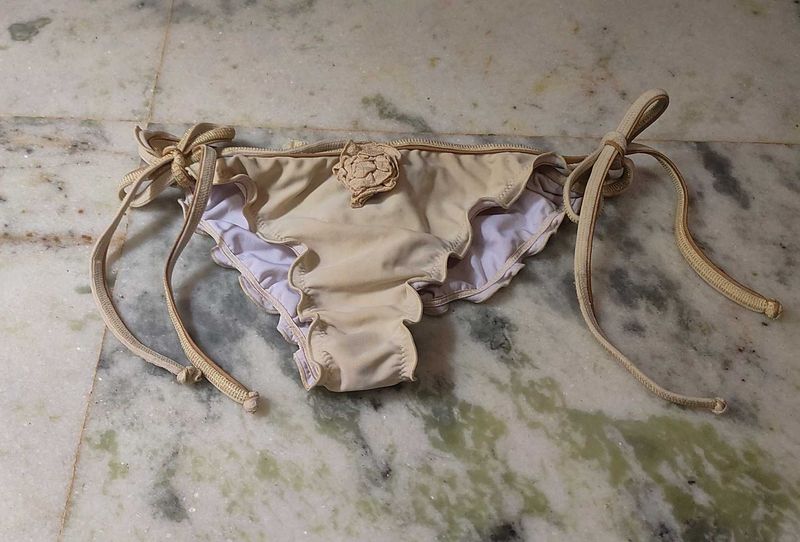 Chic Bikini Bottom with Floral Accent