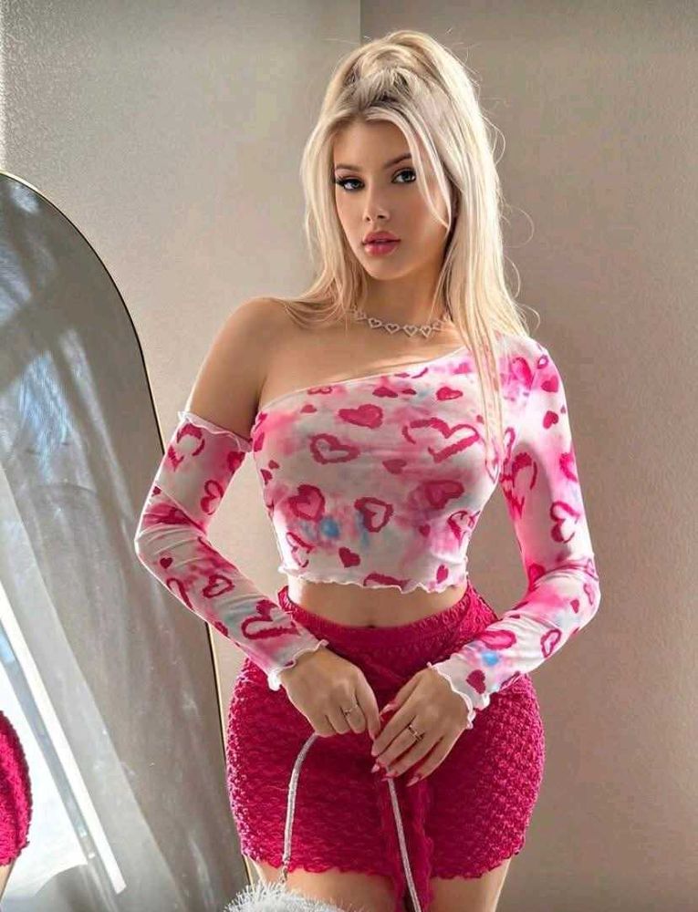 Cute Pink Heart Print One-Shoulder Top