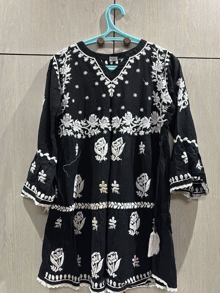 Elegant Embroidered Black Kurti