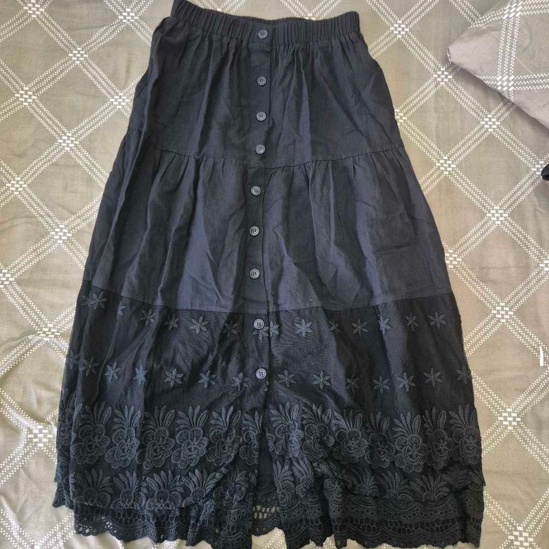 Black Boho Embroidered Lace Tiered Midi Skirt