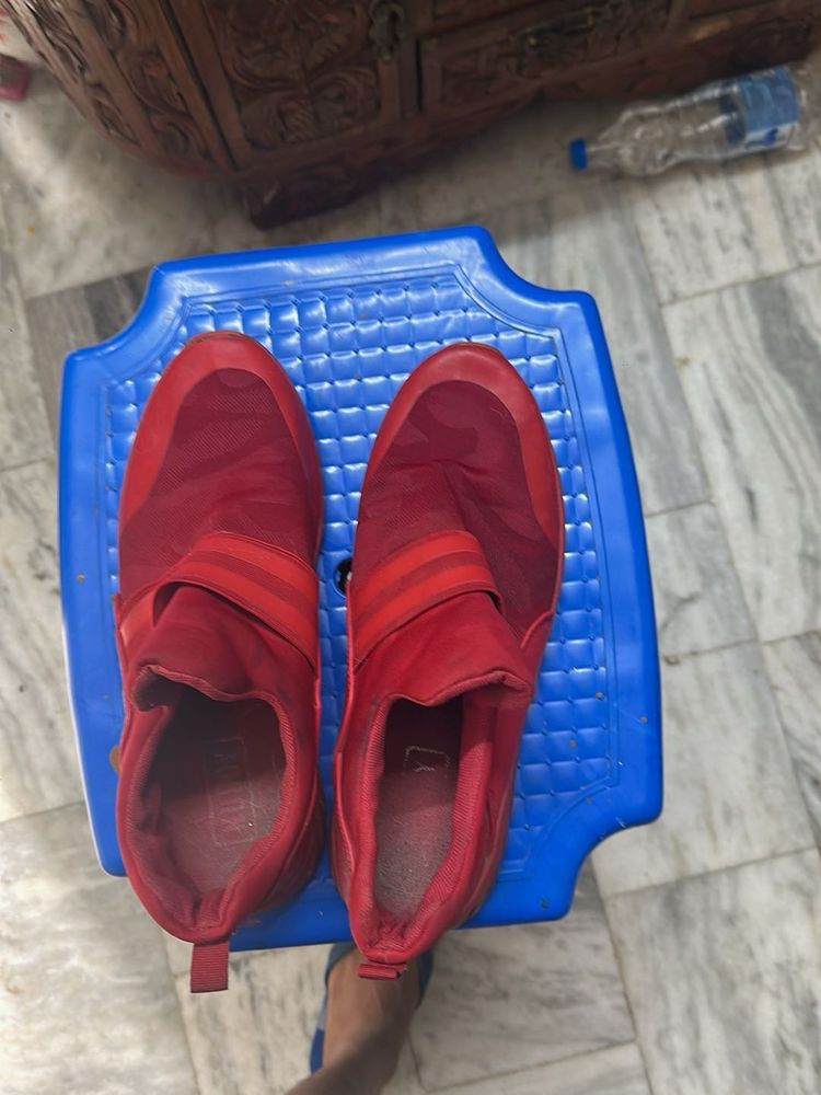 Red Sneezers Nuboy