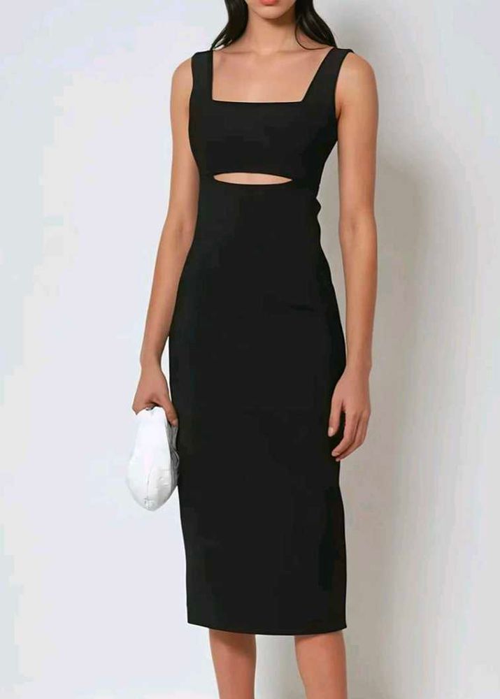 Chic Black Cut-Out Midi Dress