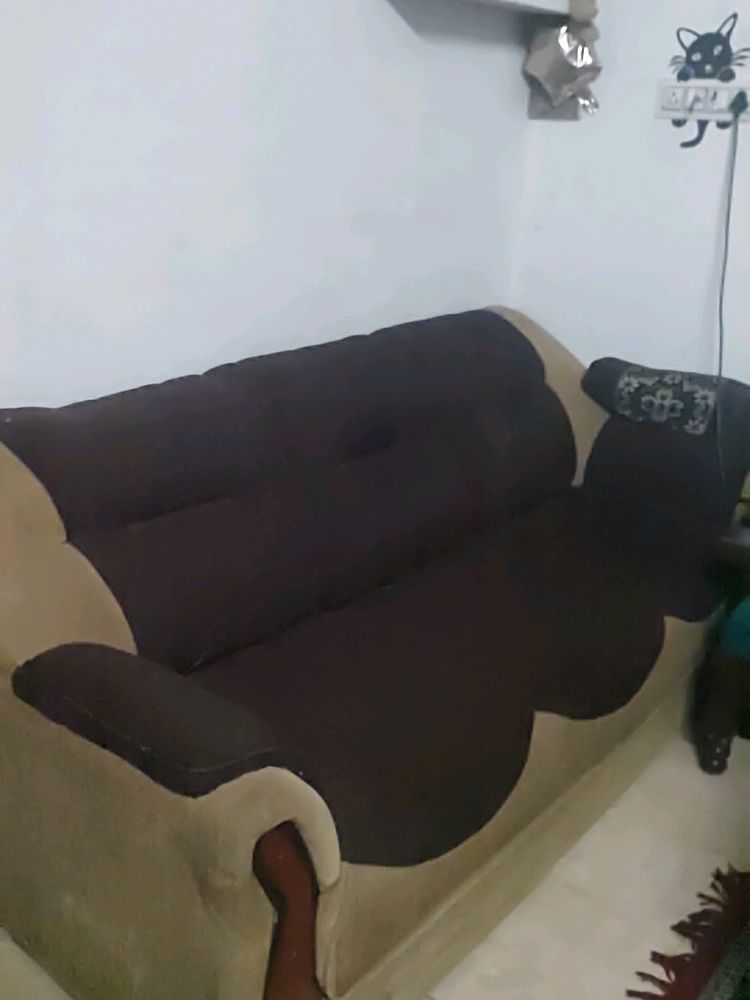 Comfortable Five Seater Sofa
